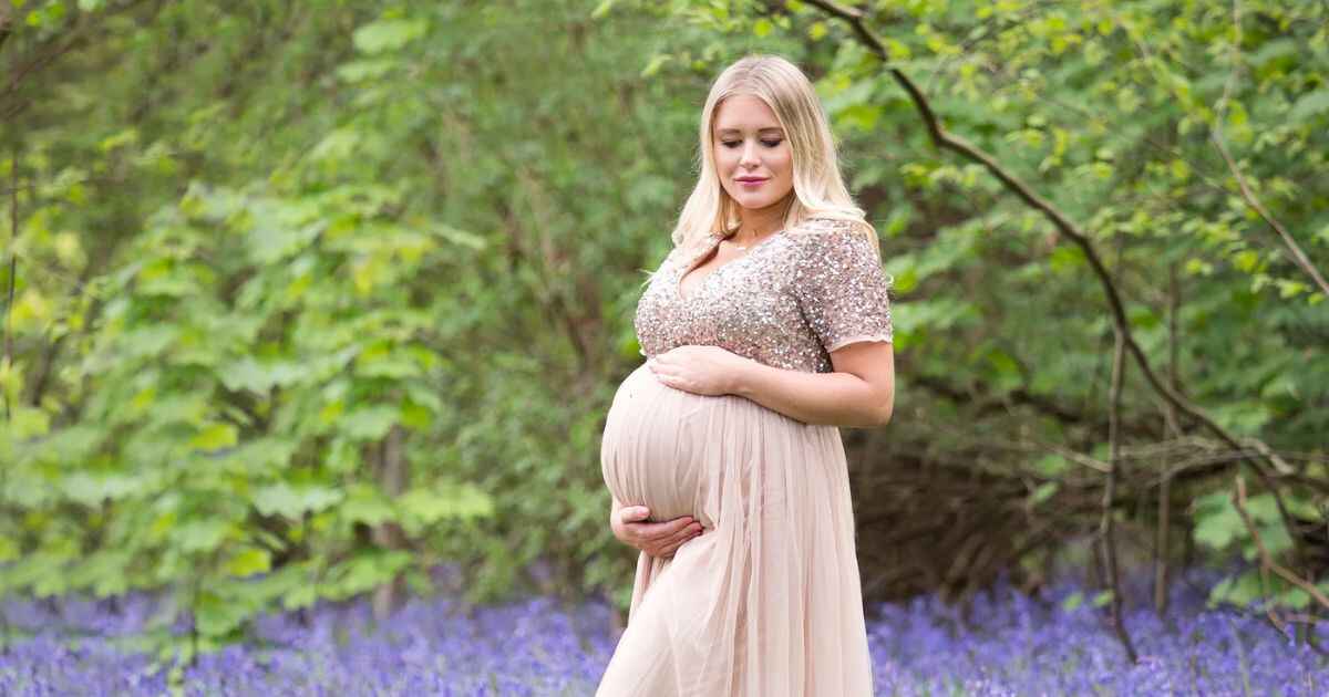 couple maternity photo captions